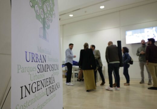 O simposium Urban Solutions reúne por centos de técnicos municipais interesados en coñecer os novos modelos de cidades intelixentes